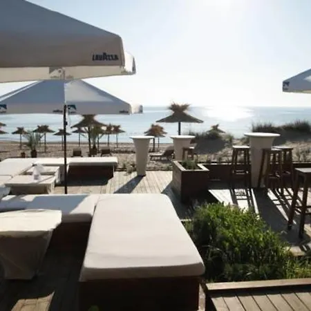 In Green Beach Апартаменты Созополь