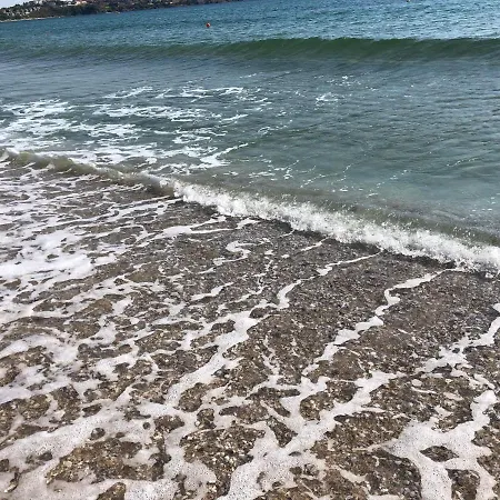 In Green Beach 公寓 索佐波尔