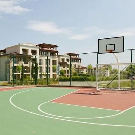Apartment In Green Beach *